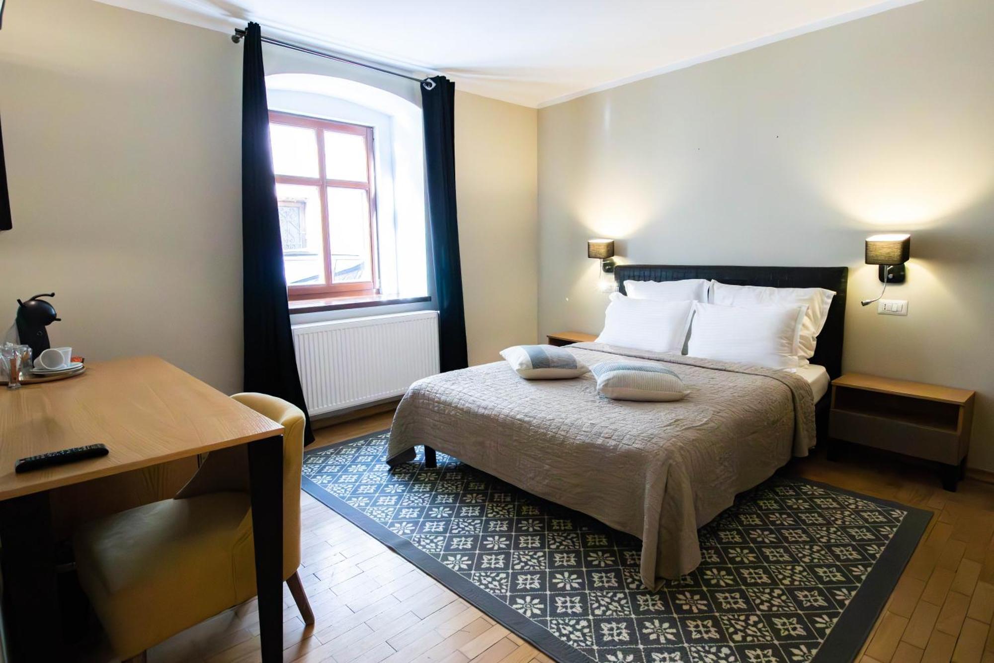 Hotel Ottimo Brasov Luaran gambar