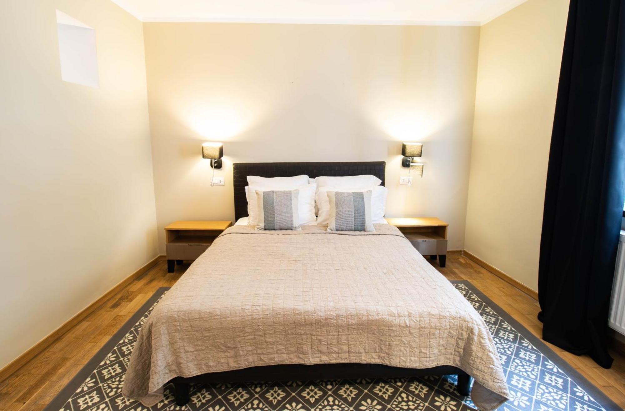 Hotel Ottimo Brasov Luaran gambar