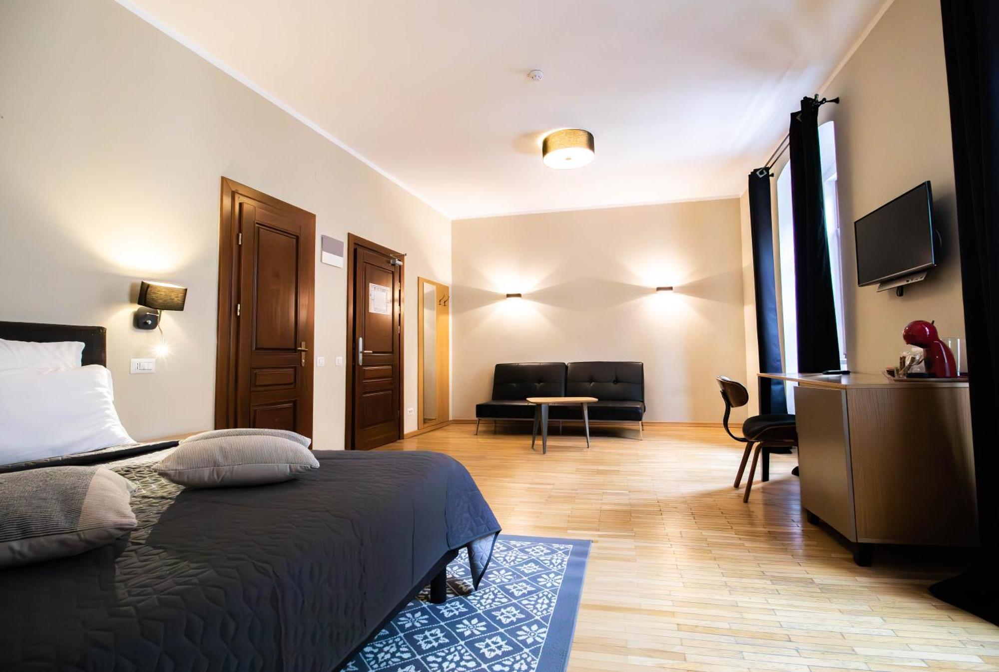 Hotel Ottimo Brasov Luaran gambar